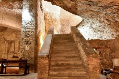 Cagliari: Underground Cagliari Walking Tour - Cagliari Under Your Feet: WWII Tunnels to Roman Streets