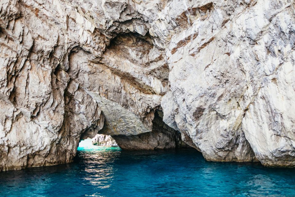 Capri: Island Boat Trip with Grottos - How to time your day on Capri around this boat cruise