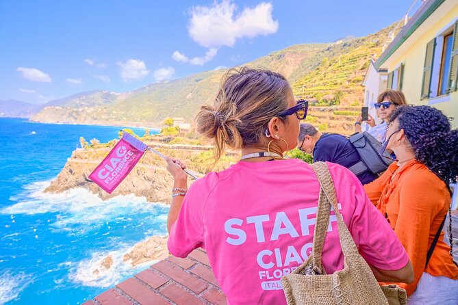 Florence: Cinque Terre Park Day Trip with Optional Street Food - Vernazza by Boat: Gorgeous When It Works, Flexible When It Doesn’t