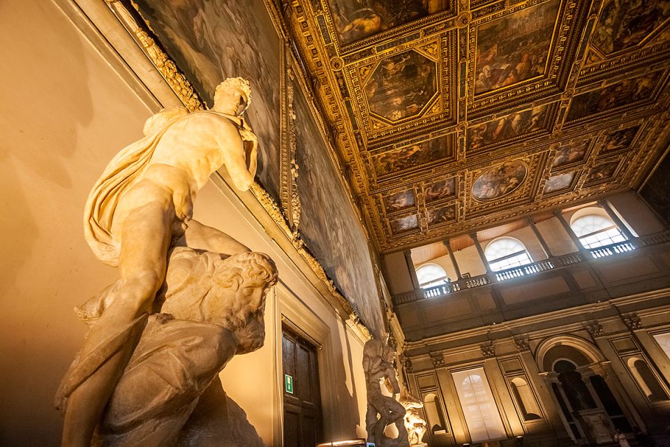 Florence: Palazzo Vecchio Entrance Ticket & Audioguide - Arnolfo’s Tower Option: Steps, Views, and the Rain Plan