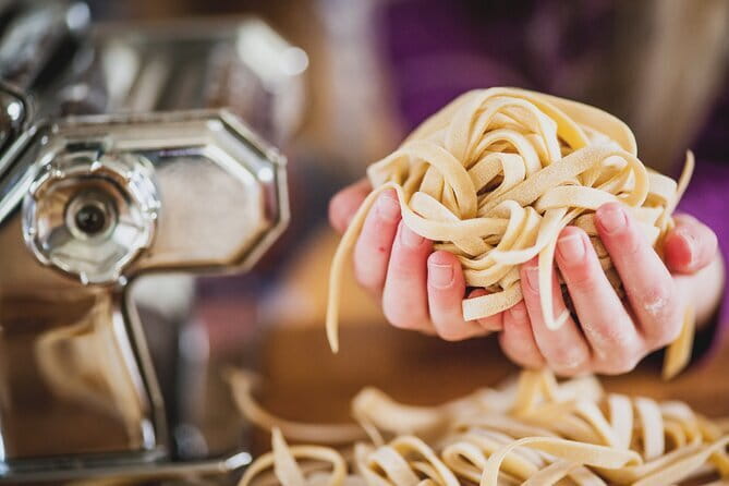 Florence: Pasta Cooking Class with Unlimited Wine - Key highlights you’ll actually care about