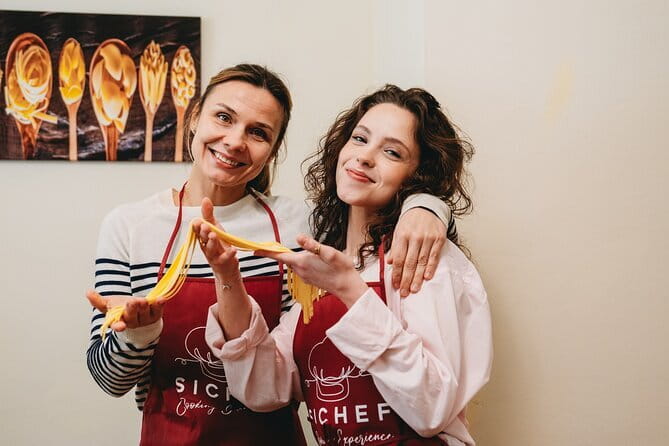 Florence: Pasta Cooking Class with Unlimited Wine - What to Bring (And What You Don’t Need to Worry About)