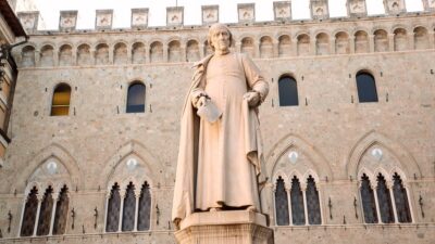 Florence: S. Gimignano, Siena, Chianti & Wine Tasting Lunch - First stop: San Gimignano’s towers and frescoed streets