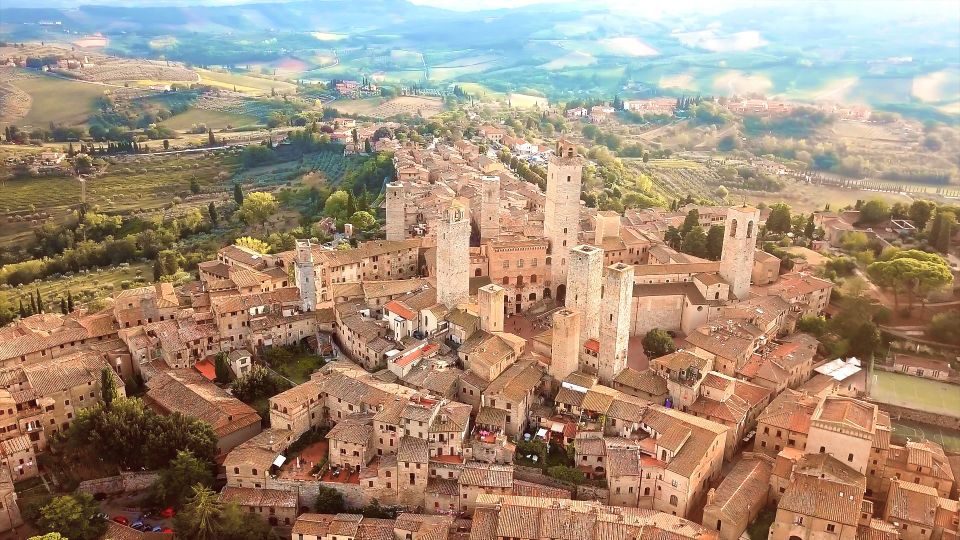Florence: S. Gimignano, Siena, Chianti & Wine Tasting Lunch - Siena center with time to wander (and optional Cathedral entry)