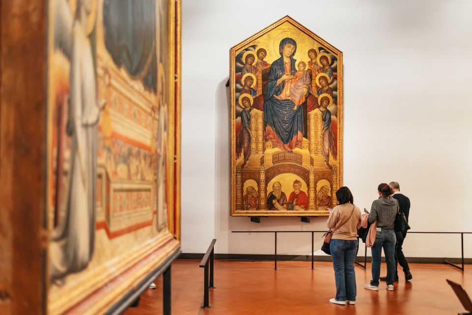 Florence: Skip-the-Line Uffizi Small Group Tour - Inside the Uffizi: what the guided route is really doing