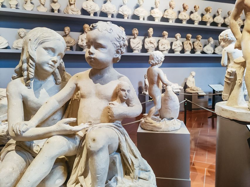 Florence: Timed Entry Ticket to Michelangelo's David & eBook - Medici Musical Instruments: The Stradivarius Detail You Might Not Expect