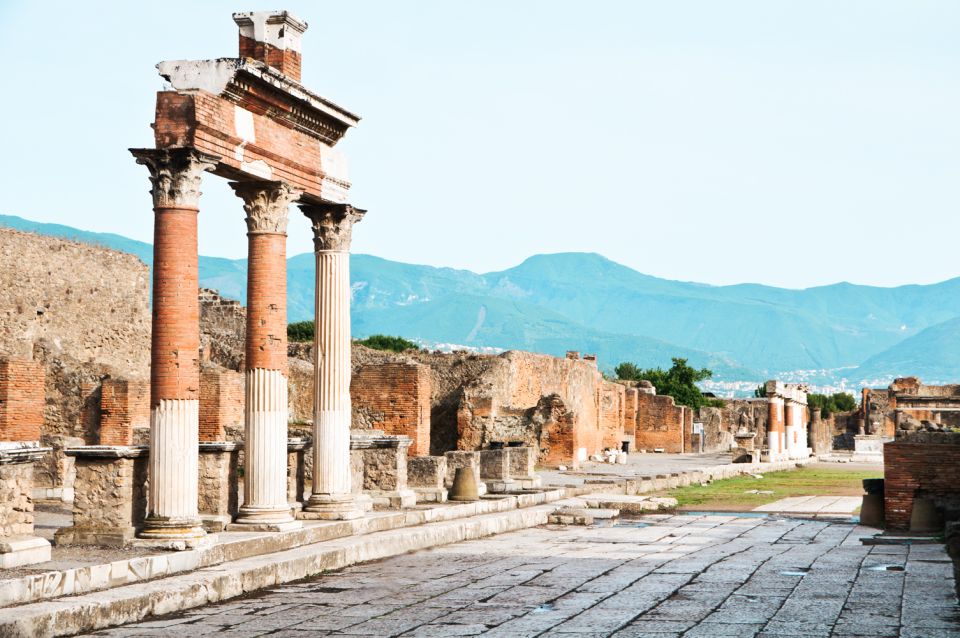 From Naples or Sorrento: Pompei Half-Day Tour - Pompeii, Sized for a Half-Day Plan from Naples or Sorrento