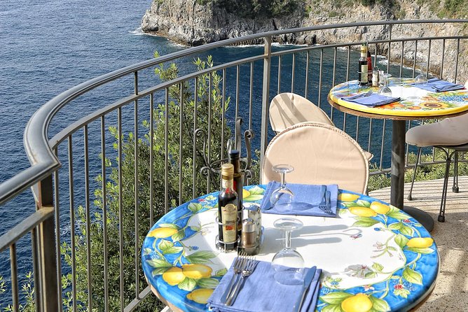 From Naples: Sorrento, Positano & Amalfi Coast – Small Group Tour - Positano’s downtown access: the kind of stop you remember