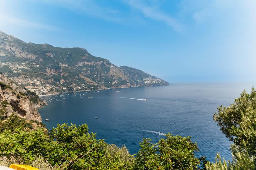 From Rome: Pompeii, Amalfi Coast, and Sorrento Day Trip - Guides and drivers: why the tone of the day matters