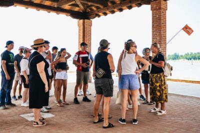 From Venice: Murano & Burano Guided Tour by Private Boat - Your Start in Venice: Where You Meet and Why It Matters