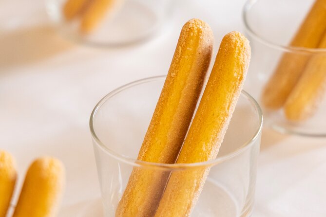 Learn to Make Pasta & Tiramisu with Wine and Limoncello Included - Table Comfort and Practical Quirks: What to Plan For