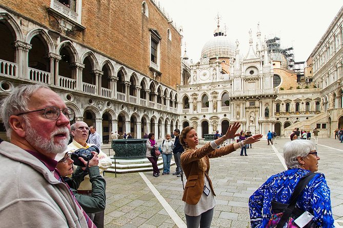 Legendary Venice: Doge's Palace, St Mark's & VIP Terrace Access - Where the tour starts: Piazza San Marco without the chaos