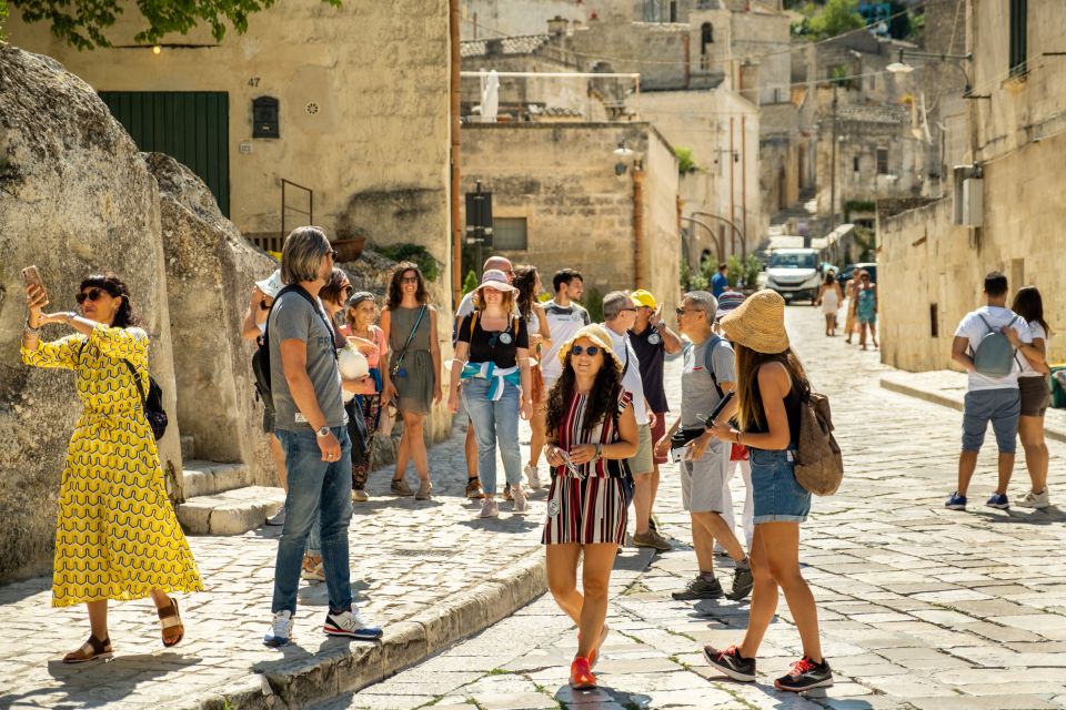 Matera: Sassi Tour with Cave House and Rupestrian Church - Sasso Caveoso viewpoints, Porta Pistoia, and ending at Piazzetta Pascoli