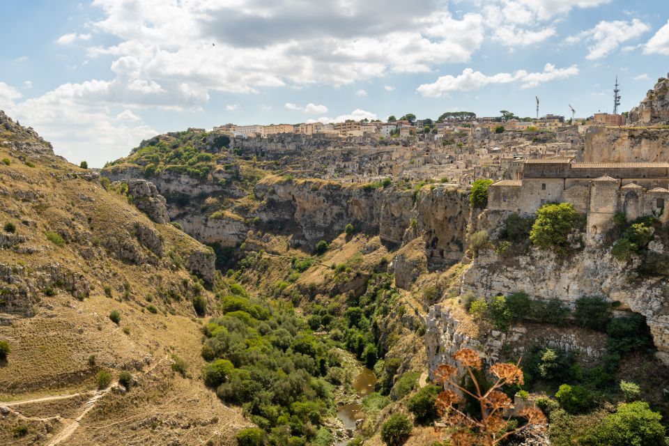 Matera: Sassi Tour with Cave House and Rupestrian Church - Where the tour starts on Via Alessandro Volta (and where it ends)