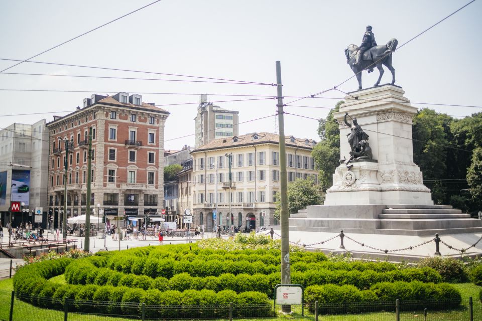 Milan: City Sightseeing Hop-On Hop-Off Bus with Audio Guide - Key things I’d watch for before you board