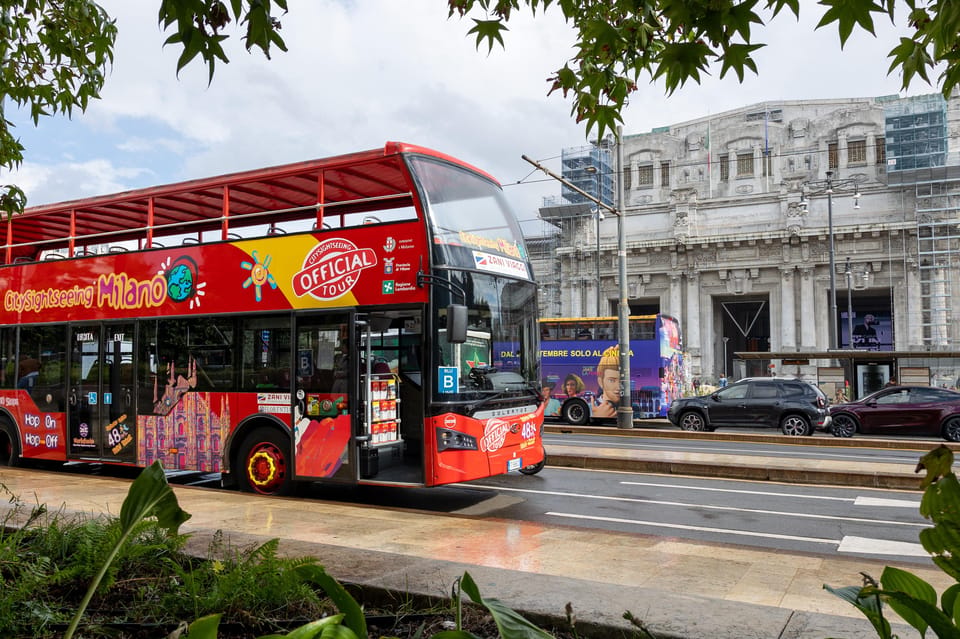 Milan: City Sightseeing Hop-On Hop-Off Bus with Audio Guide - Line A highlights: Castello to Duomo and the Monte Napoleone vibe
