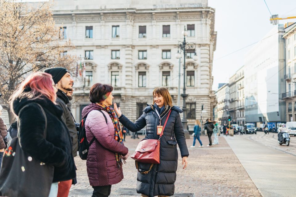 Milan: "Museo Teatrale Alla Scala" Guided Tour - Language, headset, and group size: small details that affect your enjoyment