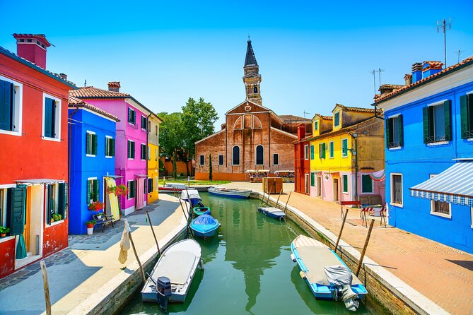 Murano & Burano Islands Guided Small-Group Tour by Private Boat - Guides Make the Difference: What You Can Expect From the Narration