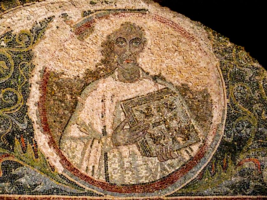 Naples: Catacombs of San Gennaro Entry Ticket & Guided Tour - Byzantine Paintings (9th–10th Century) and How the Styles Shift