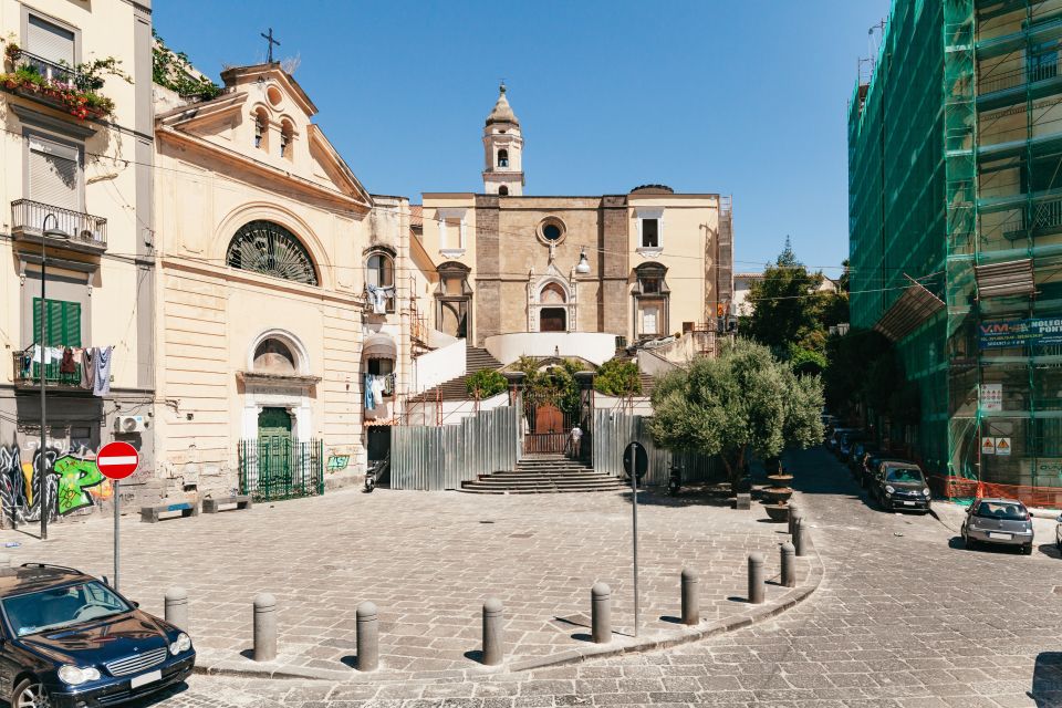 Naples: Hop-on Hop-off Bus Tour 24-Hour Ticket - Line B (About 70 Minutes): Coast Views, Posillipo, and Cruise-Port Access
