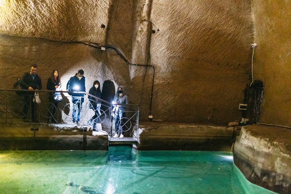 Naples: Naples Underground Entry Ticket and Guided Tour - Pizza at the end: when it’s great value and when it isn’t