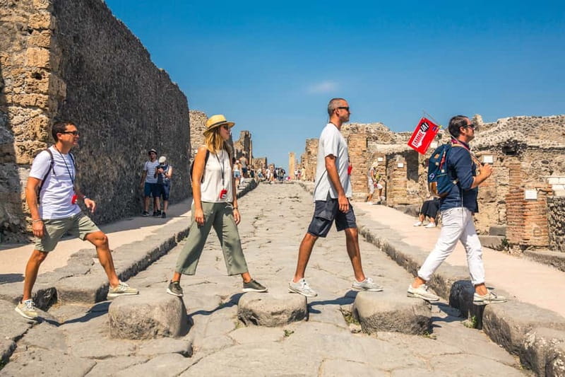 Naples or Sorrento: Full-Day Pompeii and Mount Vesuvius Tour - What you’ll see at Pompeii (and why frescoes and casts change the story)
