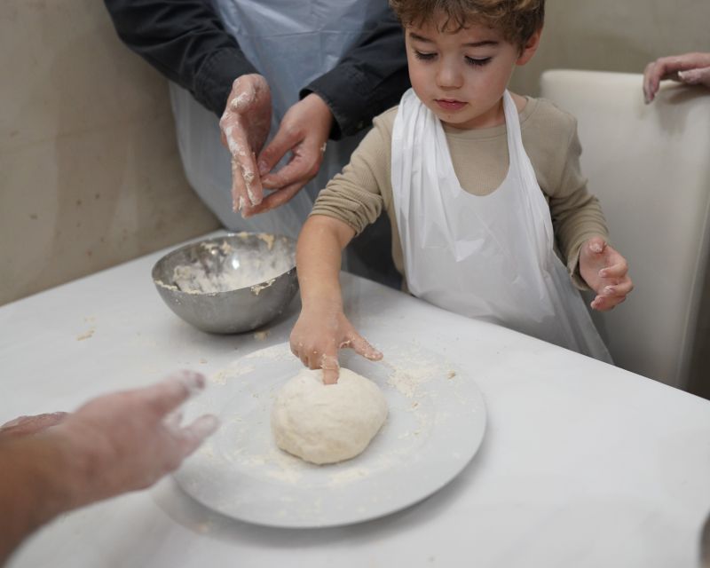 Naples: Pizza-Making Workshop with Drink and Appetizer - Stretch, top, bake: turning your pizza into the real thing