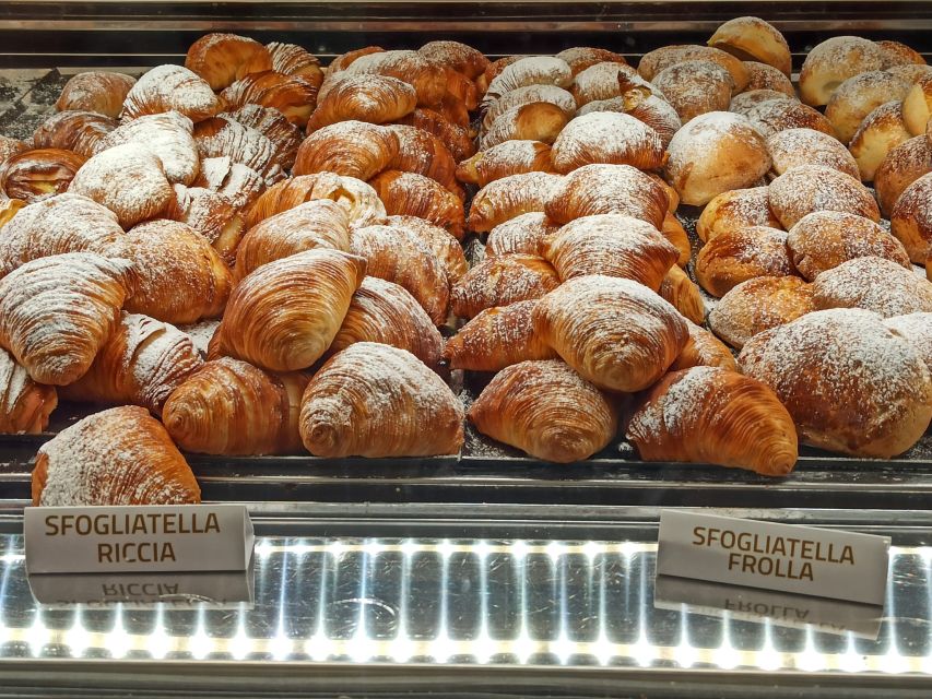 Naples: Street Food Walking Tour with Local Guide - Price and value: is $47.83 fair for this much food?