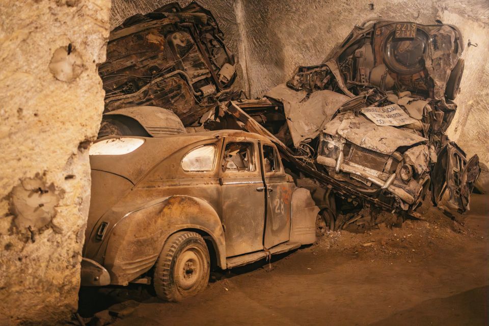 Naples: The Bourbon Tunnel Guided Tour with Entrance Ticket - Optional Via delle Memorie: more underground, more steps, more breathing room