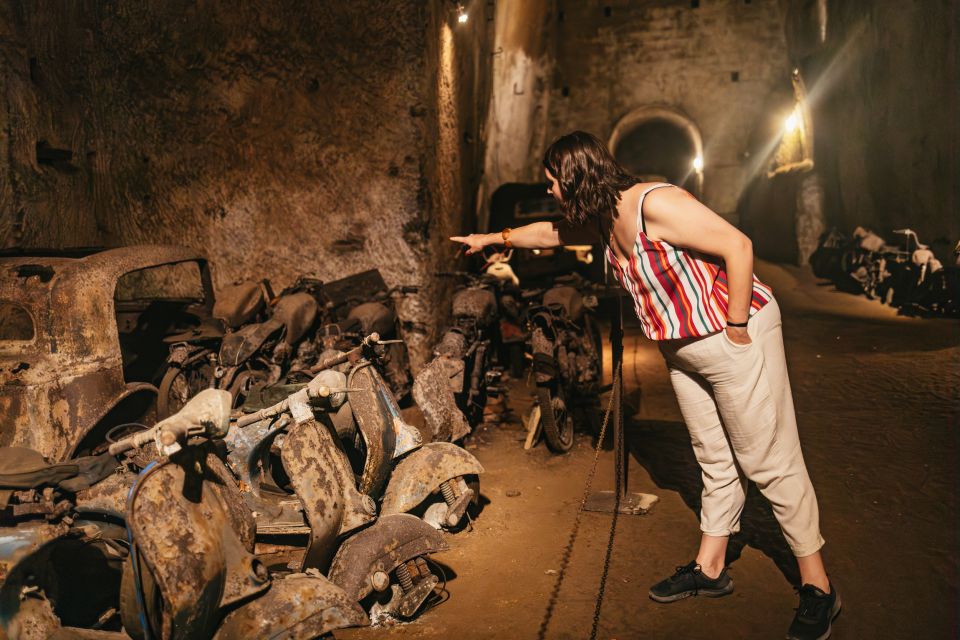 Naples: The Bourbon Tunnel Guided Tour with Entrance Ticket - Guides, language, and how questions work underground