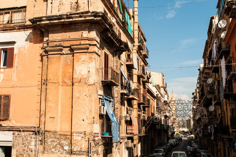 Palermo: Hop-on Hop-off Bus Tour 24-hour Ticket - Route 1: Quattro Canti, Vucciria Market, Palazzo Steri, and the Cathedral Area