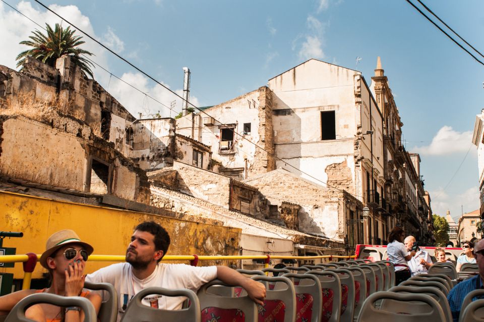 Palermo: Hop-on Hop-off Bus Tour 24-hour Ticket - Audio Commentary and the Sightseeing Experience App