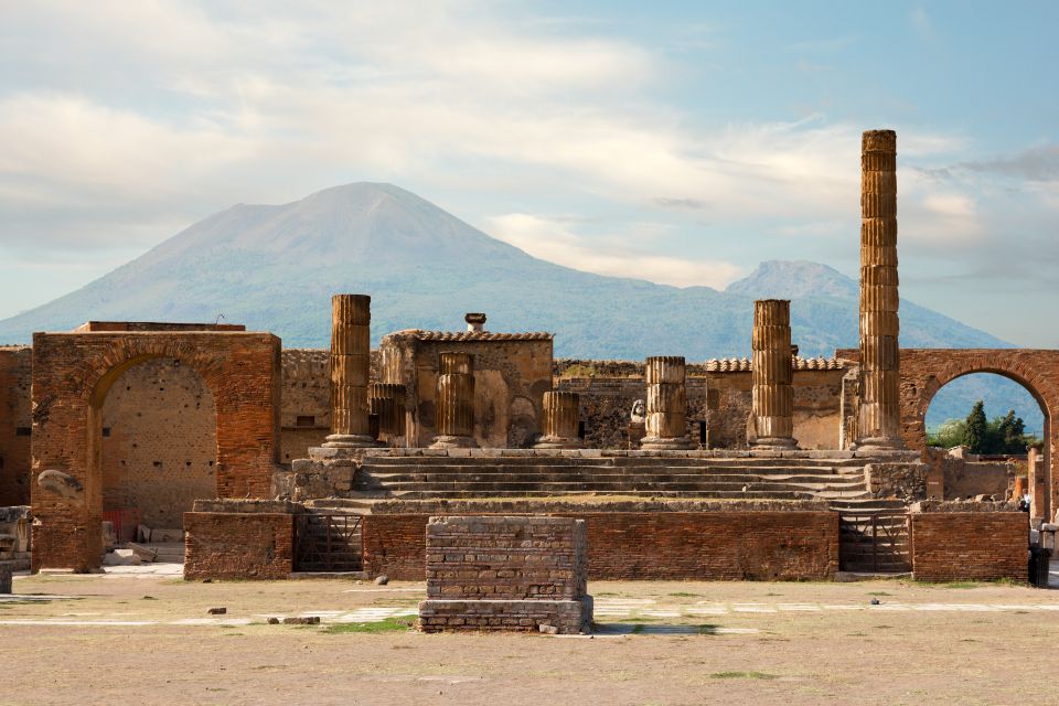 Pompeii: Entry Ticket with Optional Audio Guide - Getting your voucher and entering: where people lose time