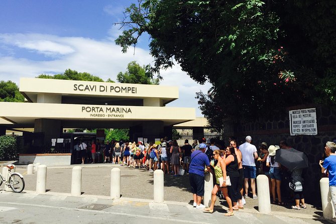 Pompeii: Small Group Tour with an Archaeologist - Great Theater and the big stages of daily life