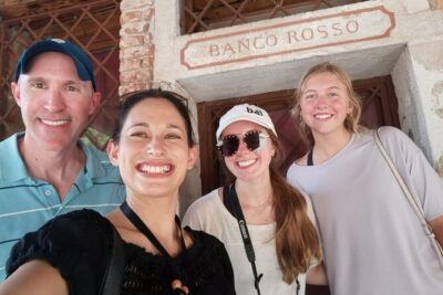 Private 3 hrs Venice Tour: St Mark's, Walking tour & Boat tour - Hidden Venice on Foot: Calle, Bridges, and Castello-Style Wandering
