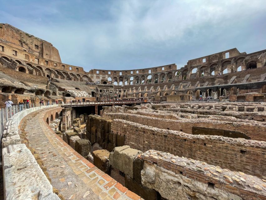 Rome: Colosseum Tour with Access to the Gladiator Arena - Finding Via del Colosseo 31 without stress
