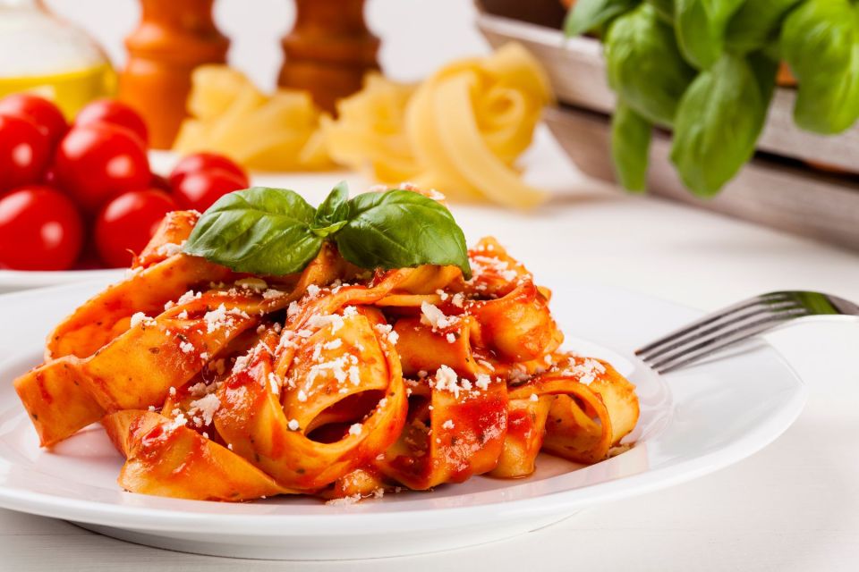 Rome: Fettuccine Pasta Cooking Class in Rome's City Center - Fettuccine from scratch: what you’ll actually learn