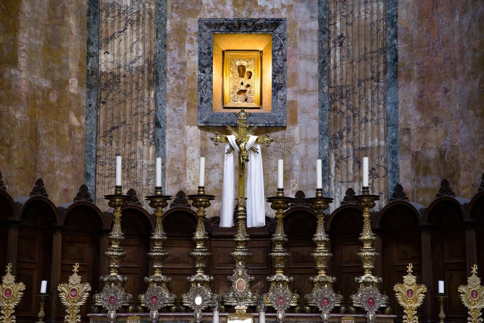 Rome: Pantheon Timeless Marvel Guided Tour with Entry Ticket - Meeting at Piazza della Minerva: Get Your Bearings Before You Enter
