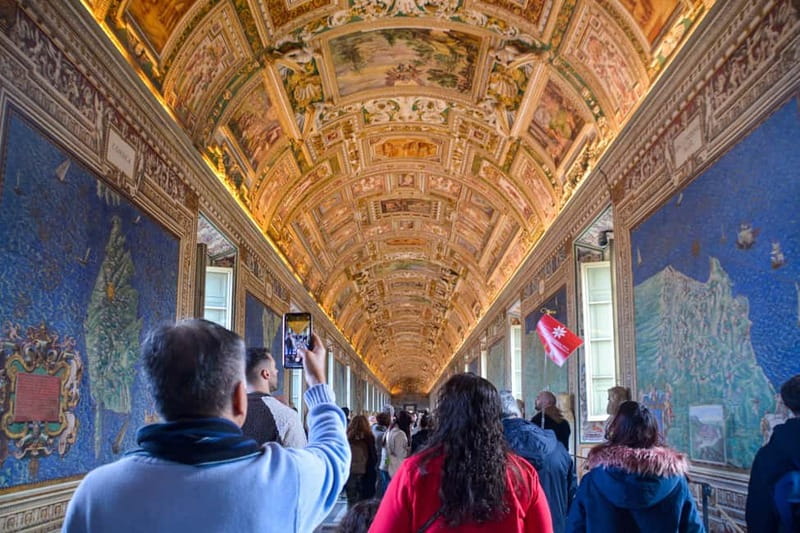Rome: Sistine Chapel, Vatican Museums and Basilica Tour - Official guide power: how the stories change what you see