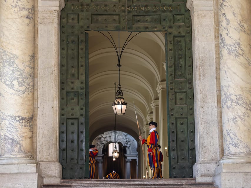 Rome: St. Peter's Basilica, La Pietà, Papal Tombs and Dome - Key things that make this tour worth your time