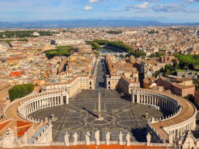 Rome: St. Peter's Basilica, La Pietà, Papal Tombs and Dome - Entering St. Peter’s Basilica: what’s different when you slow down