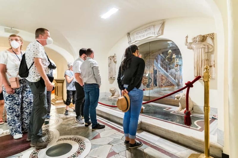 Rome: St. Peter's Basilica, Papal Tombs, and Dome Climb Tour - Key things to know before you go