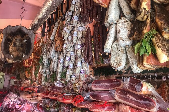 Rome Street Food Tour with Local Guide - Walking past ancient Rome without losing your appetite