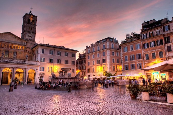 Rome: Trastevere Food tour with Free-Flowing Fine Wine - Trastevere starts at Piazza Trilussa, right where the eating happens