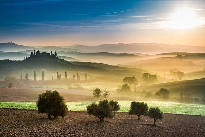Rome: Tuscany & Montepulciano Day Trip with Lunch & Wine Tasting - Where it can feel like a lot