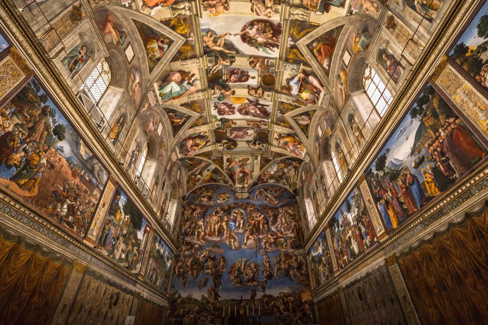 Rome: Vatican Pass, Top Attractions and Free Transport - The Colosseum and Forum day: picking your Roma Pass attractions