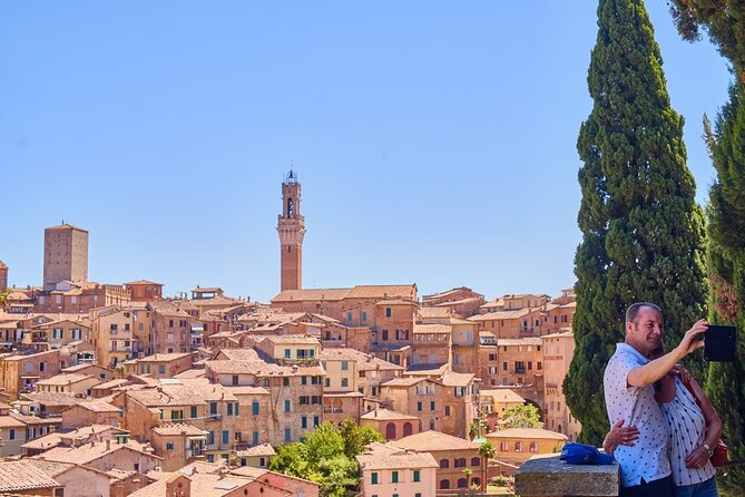 Siena, San Gimignano and Chianti Wines Day Tour from Florence - Meeting at Piazzale Montelungo: the day starts earlier than you think