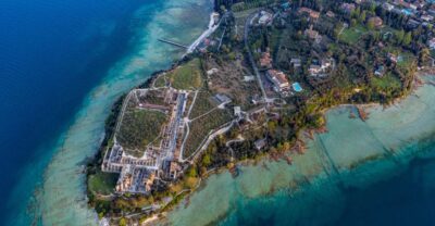 Sirmione: 25 Minute Boat Cruise around the Peninsula - First Stop: Piazzale Porto and the Small-Harbor Start
