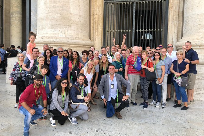 Skip-the-Line Group Tour of the Vatican, Sistine Chapel & St. Peter's Basilica - Città del Vaticano stop: Swiss Guards and the daily-life angle