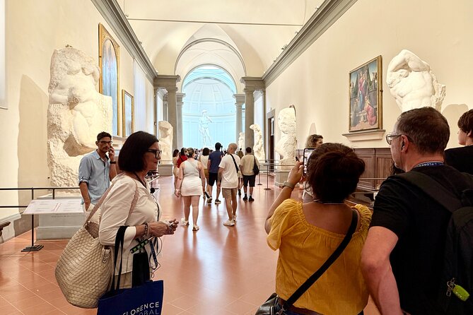 Skip the line: Uffizi and Accademia Small Group Walking Tour - Inside the Uffizi Gallery: Priority Access and an Express Masterpiece Route